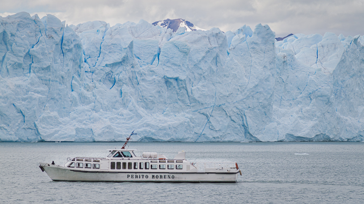 Perito Mereno Glacier - Lago Argentio - Los Glacieres National Park, Patagonia, Argentina